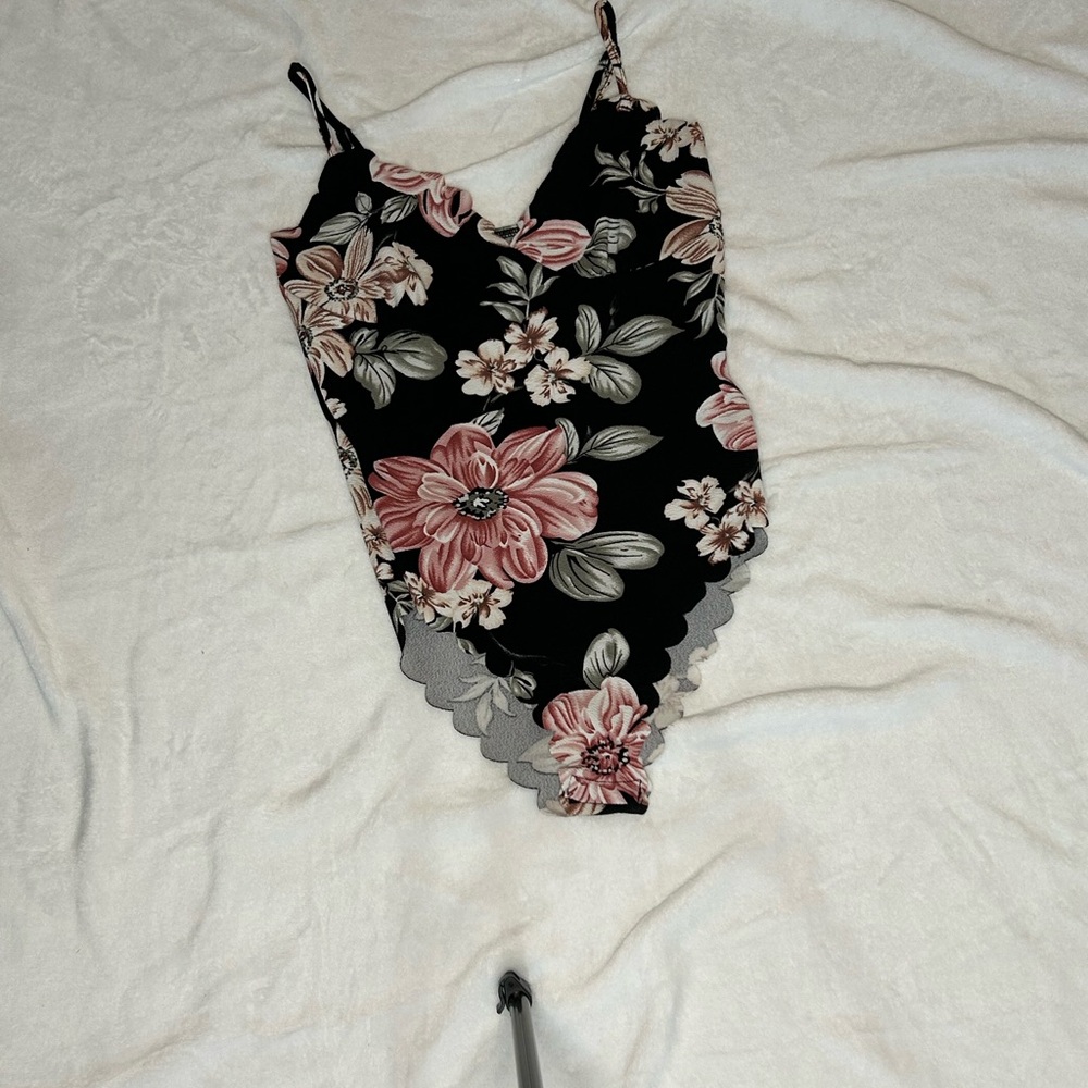 SHEIN Gray and Black Patterned Fabric